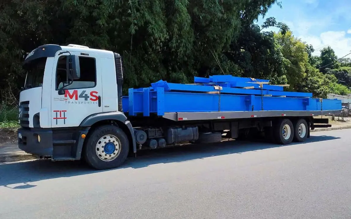 Transporte de estruturas metálicas M4S Transportes